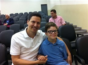 Servidores públicos de Maringá que têm filhos com deficiência terão jornada de trabalho reduzida